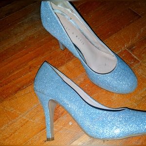 Glitter heels closed toe